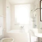 Villa Charming
